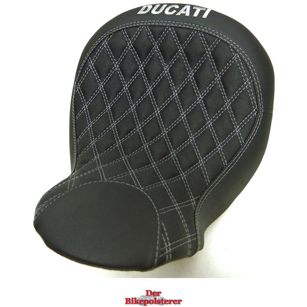 Ducati "XDiavel": Markenname-Stickerei, individuelle Polsterung, Ziernaht ➔ Solositz *NEU* beziehen